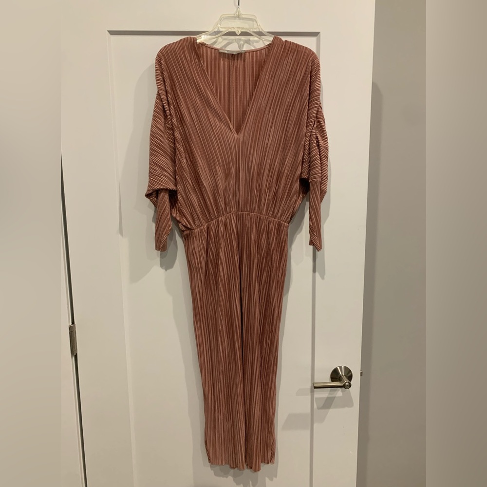 Plisse blush long sleeve dress